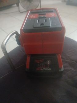 M18 Red LITHIUM