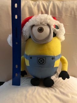Despicable Me Stuart Minion Christmas Plush with 3D Eye & Santa Hat 10