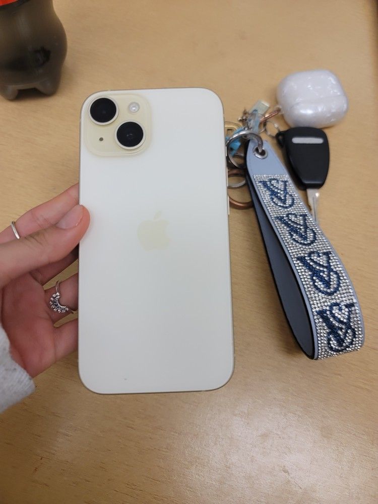 Apple IPhone 15 Regular Unlocked/liberado 