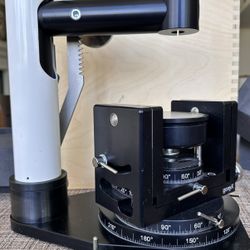 Straumann GonyX High-Precision Scan and Surgical Fabrication Milling Unit