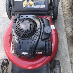 Craftsman Push Mower Running Perfectly  Tested  Before  Buy It 5.50ex. 120$$$cash Only 