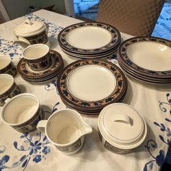 Mikasa Arabella Fine China Set