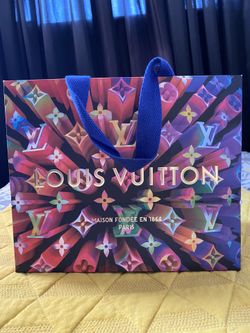 Small Louis Vuitton shopping bag 🛍