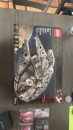 Lego Millennium Falcon 75257