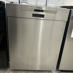 BOSCH 24 Inch Full Console Built-In Smart Dishwasher
