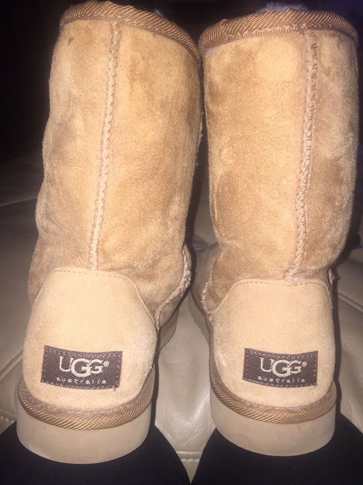 UGG Australia Sheep Skin  Boots