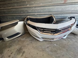 White 2016 Chevy impala front bumper