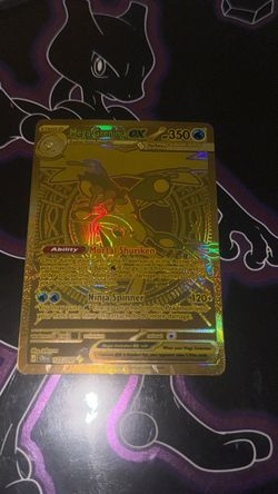 Mega Greninja EX Gold Holographic Pokémon Card