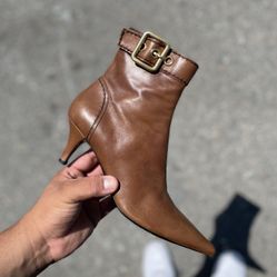 Women’s Prada Heels Size 36=6 Asking $75 Pick Up Only Used No Box 