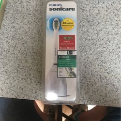 NIB 2- Phillips Sonicare E Series Compact Toothbrushes 