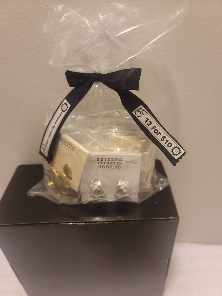 Grab Bag (Clip Earings) 12 Pair
