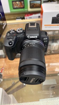Canon EOS R10