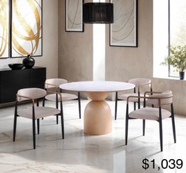 Round dining table set