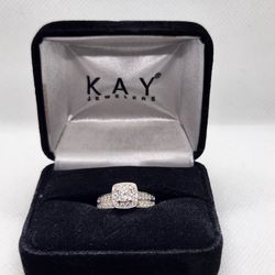 14KT White Gold And Natural Diamond Wedding Ring And Band