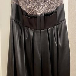 Like New White House Black Market Dress Size 6 