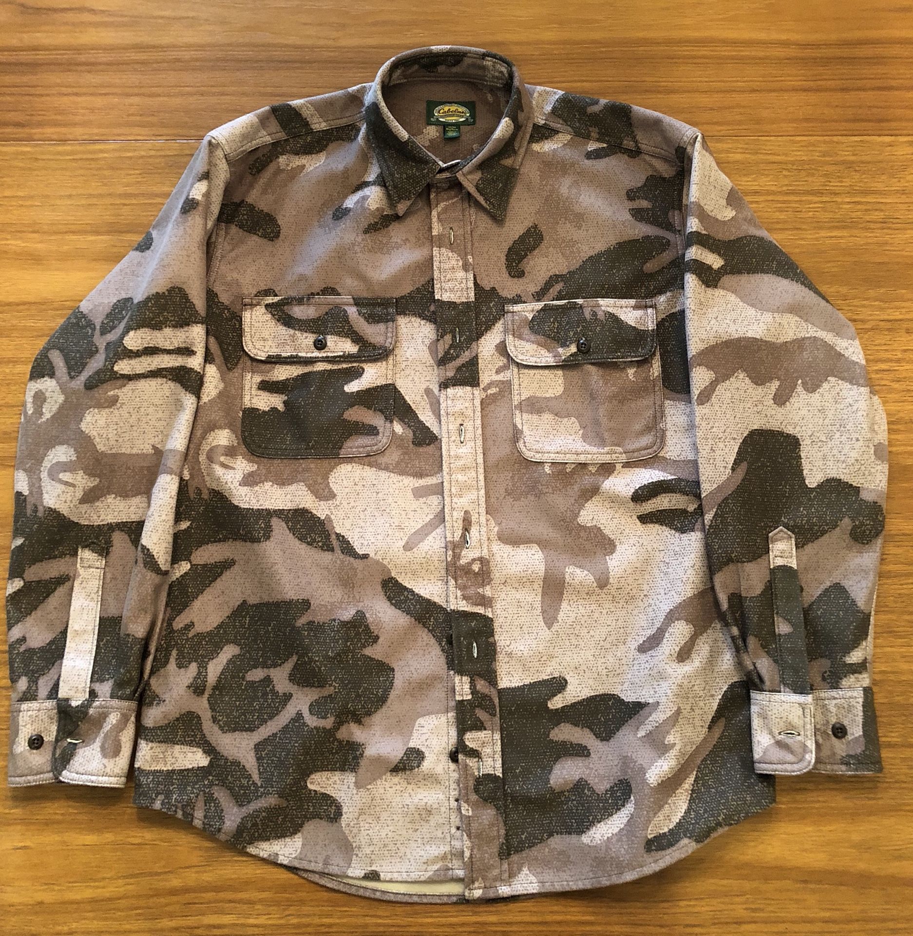 Cabelas Men's Microtex Long Sleeved Button-down Outfitter Camo Shirt