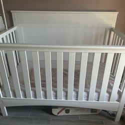 Baby Crib, Mattress Not Included