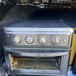 Cuisimart Oven And Air fryer 