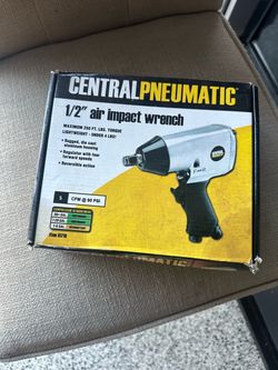 Central Pneumatic 1/2" Air Impact Wrench