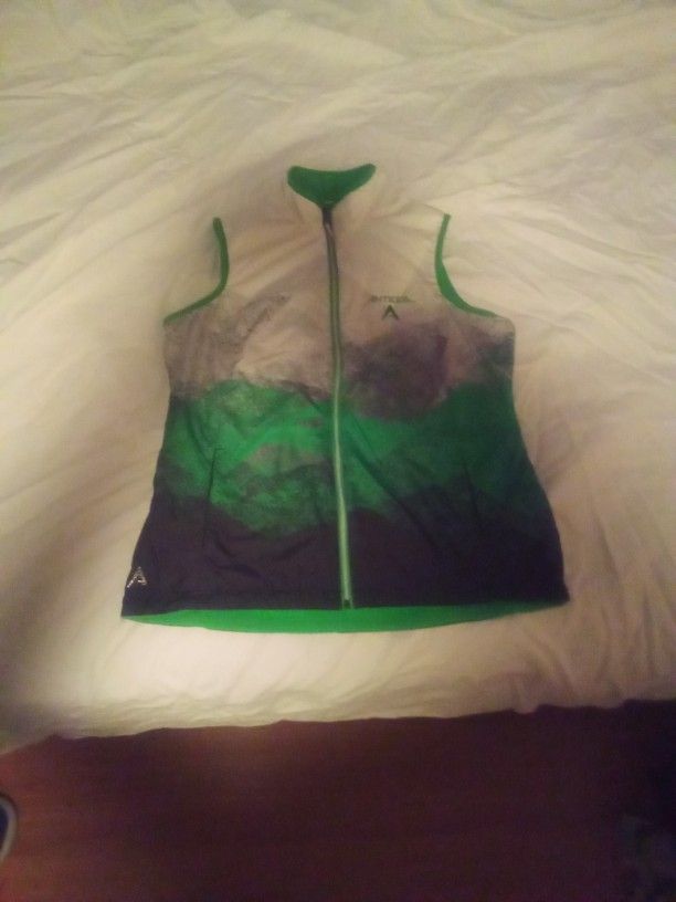 Antigua Ladies Zippered Vest White Gray Green Black 4 Pockets Lined