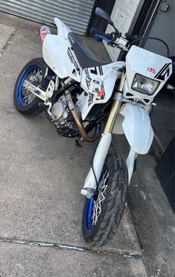 Supermoto