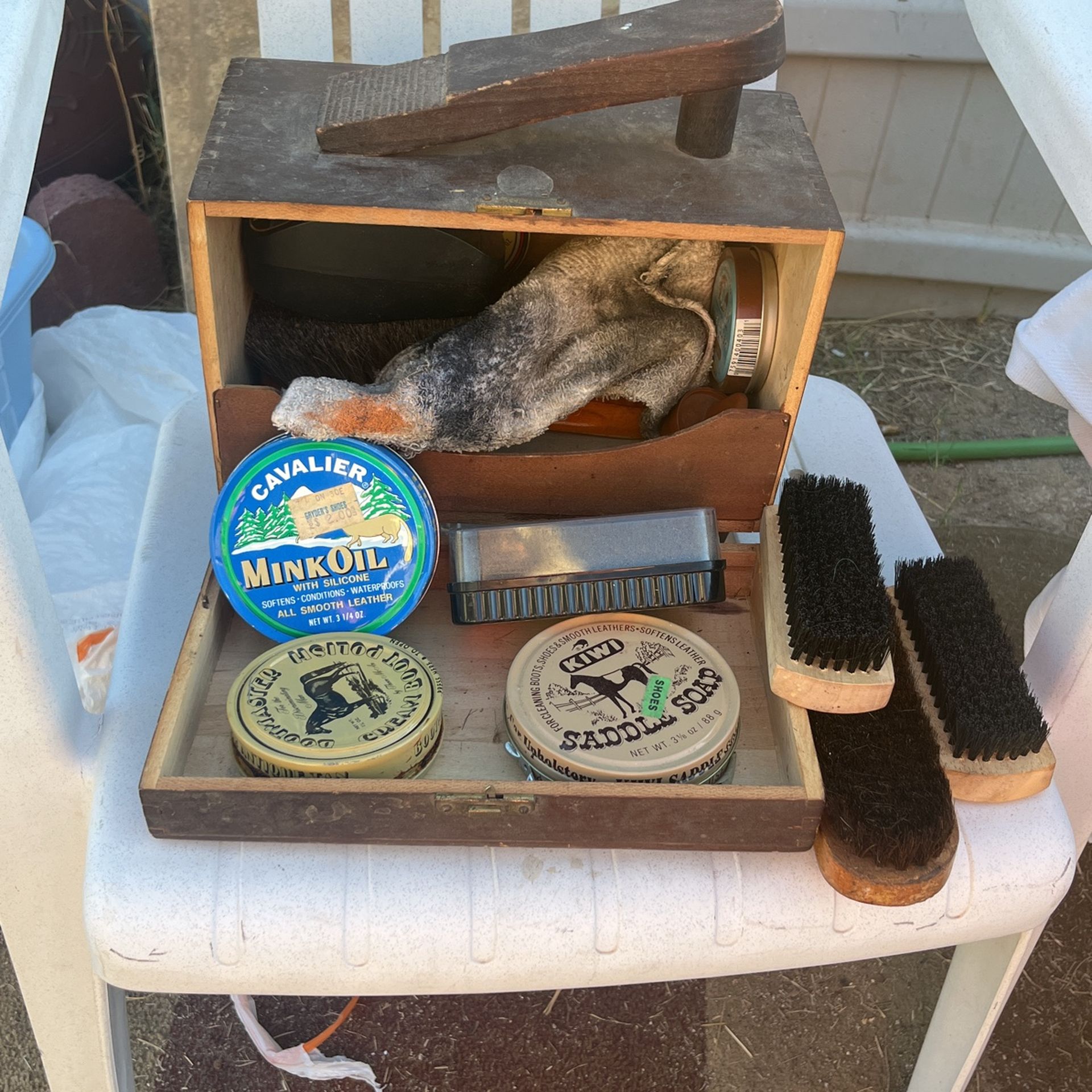Shoe Shine Kit Care Chest Old Vintage