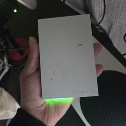 Xbox,monitor,2 Headsets,5gb Memory Bundle.