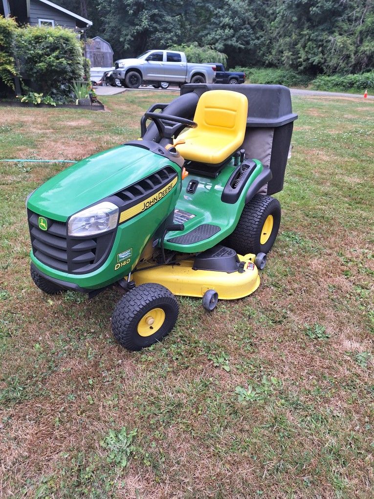 John Deere D140 Riding Mower for Sale in Fall City, WA OfferUp