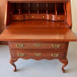 Solid Wood Secretary Desk – Compact Home Offic
