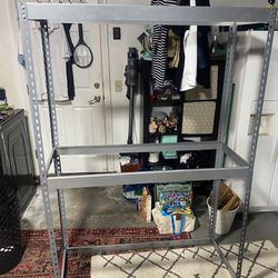 Rubbermaid 36 FastTrack Garage Storage All-in-One Rail Shelving Kit for  Sale in Loma Linda, CA - OfferUp