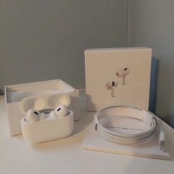 AirPod Generation 2