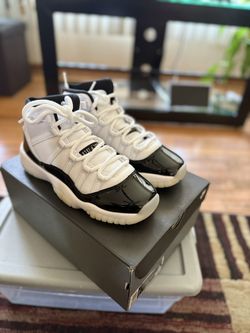 Jordan Retro 11 Gratitude Sz 7y