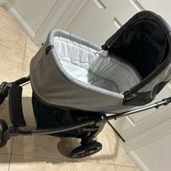 Peg Perego Travel System Stroller, Car Seat, Bassinet And Base