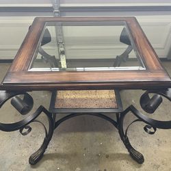 Coffee, Table With End Tables 