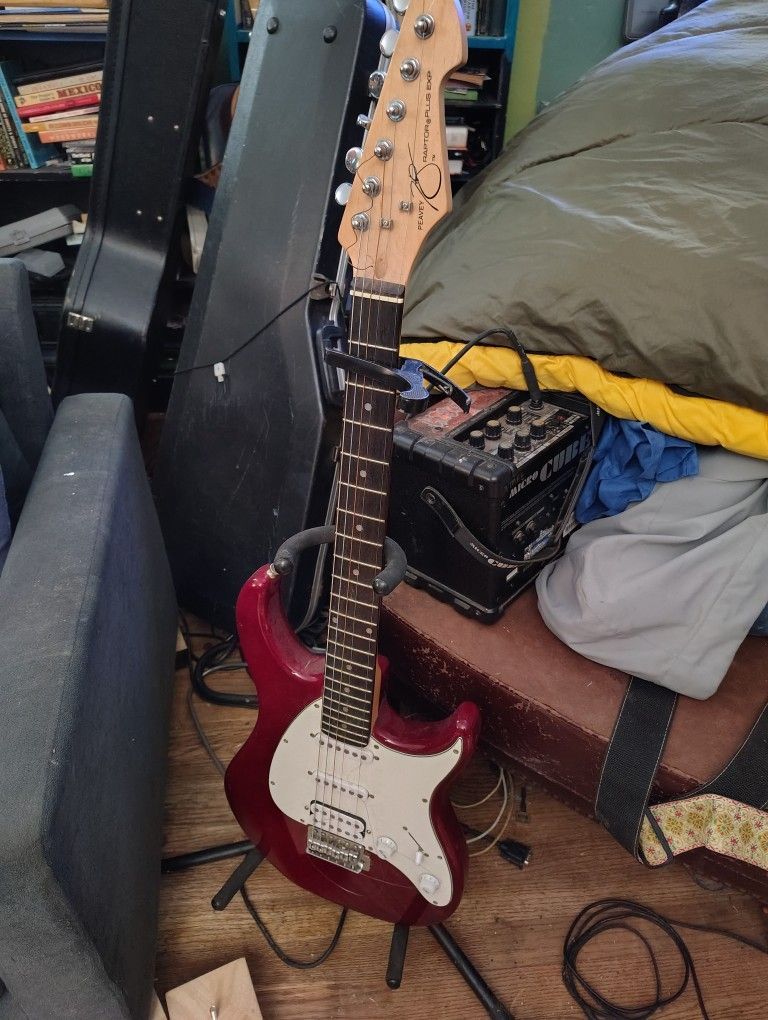 Red Peavey Raptor plus Exp - 4 Pickups