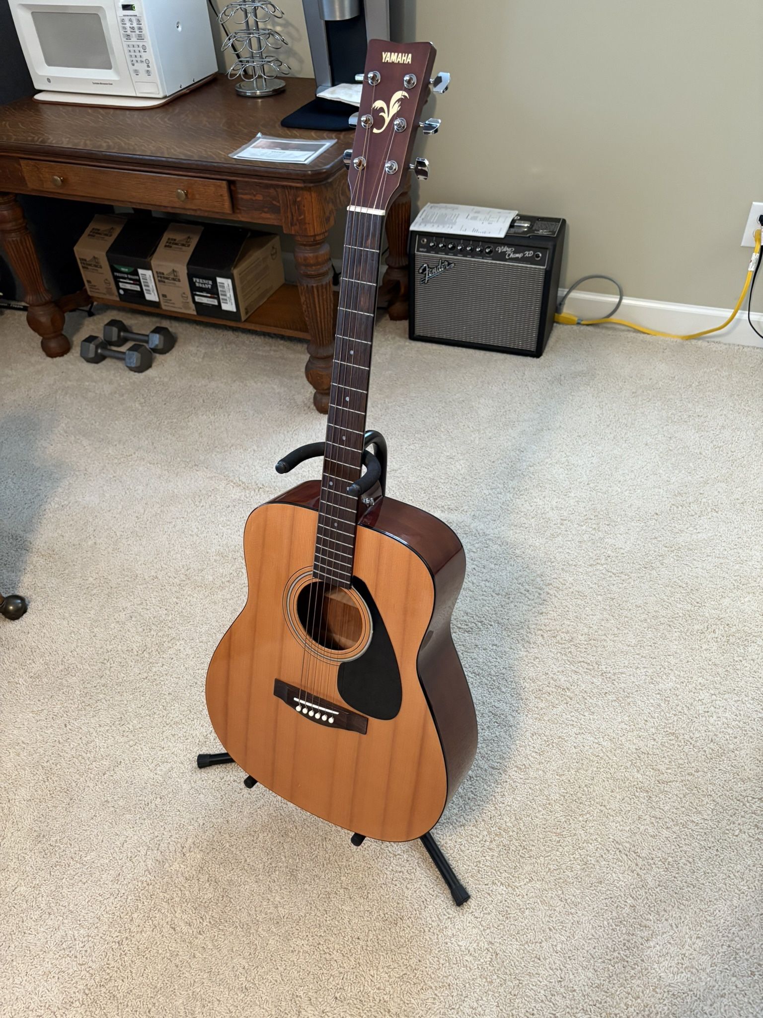 Yamaha FG-402 Acoustic Guitar, EC