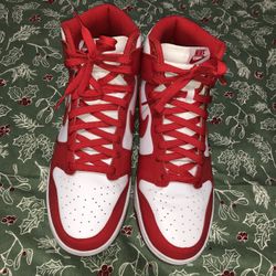 Red Nike Dunks