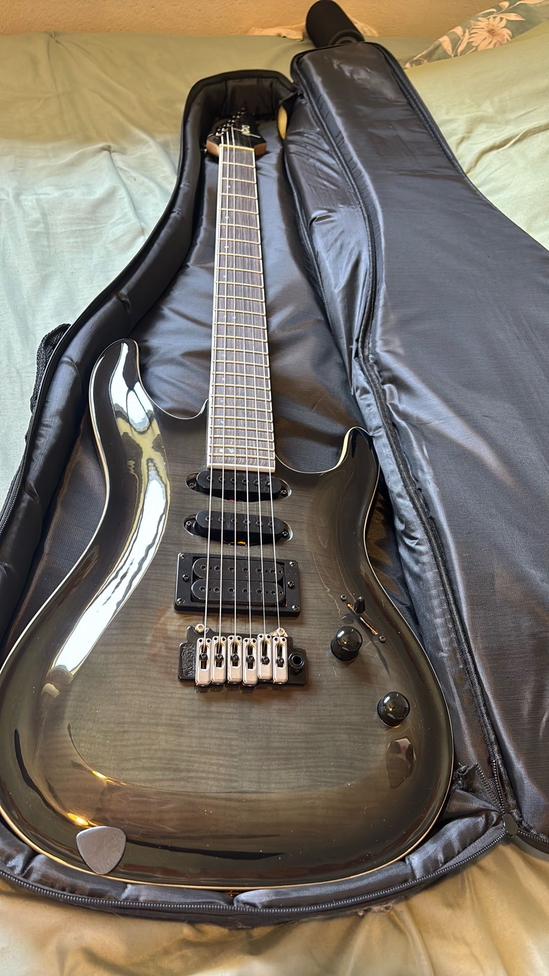 Electric Guitar (6 String) Black And Grey Tiger Shark Finishing
