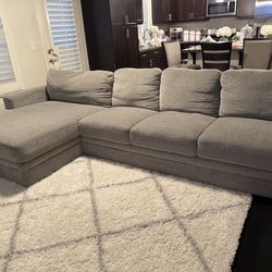 Grey l Sectional With Chaise