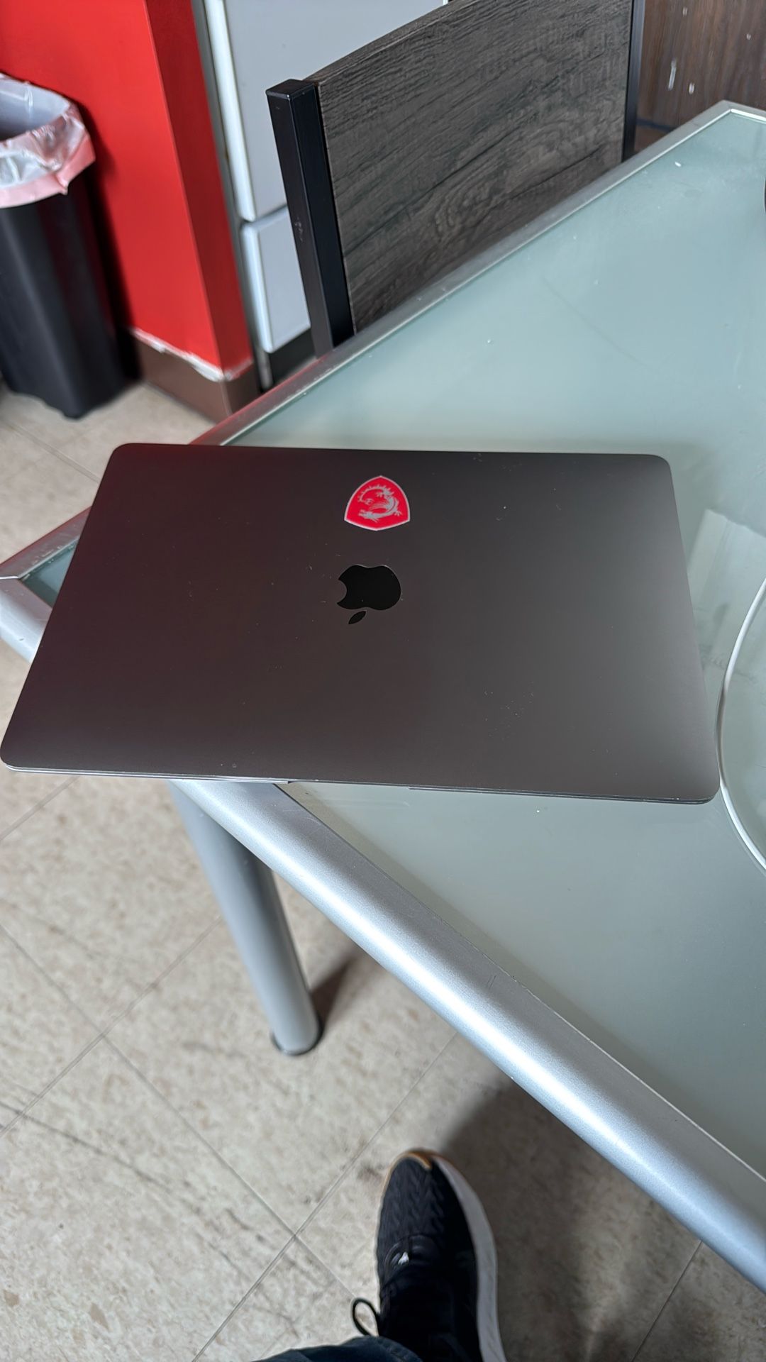 MacBook Air 2019 Like New