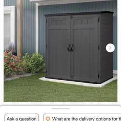 Large Plastic Vertical Shed (new) 