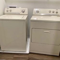 Matching Off White Washer/Dryer Set