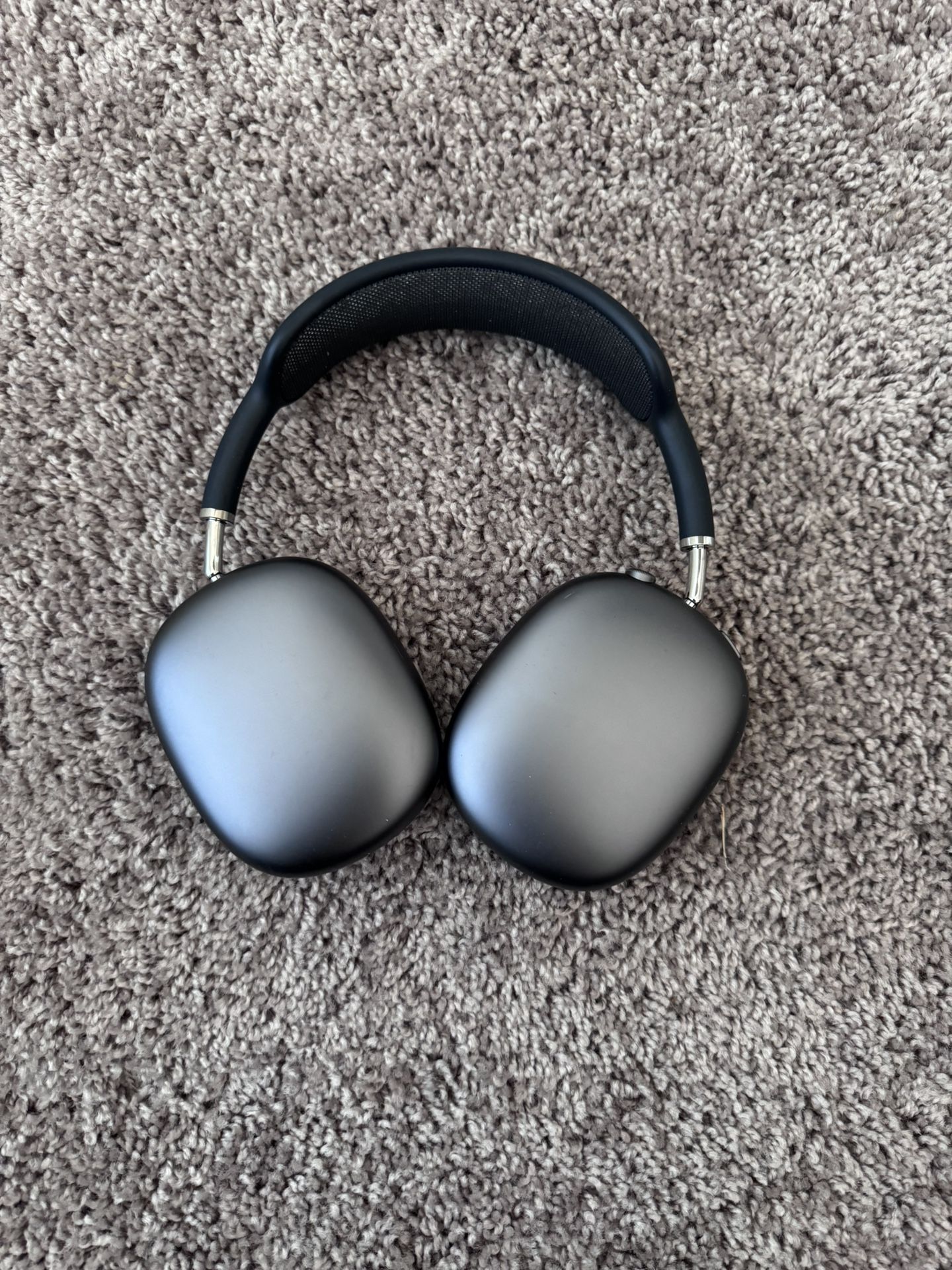 Apple AirPods Max Space Gray