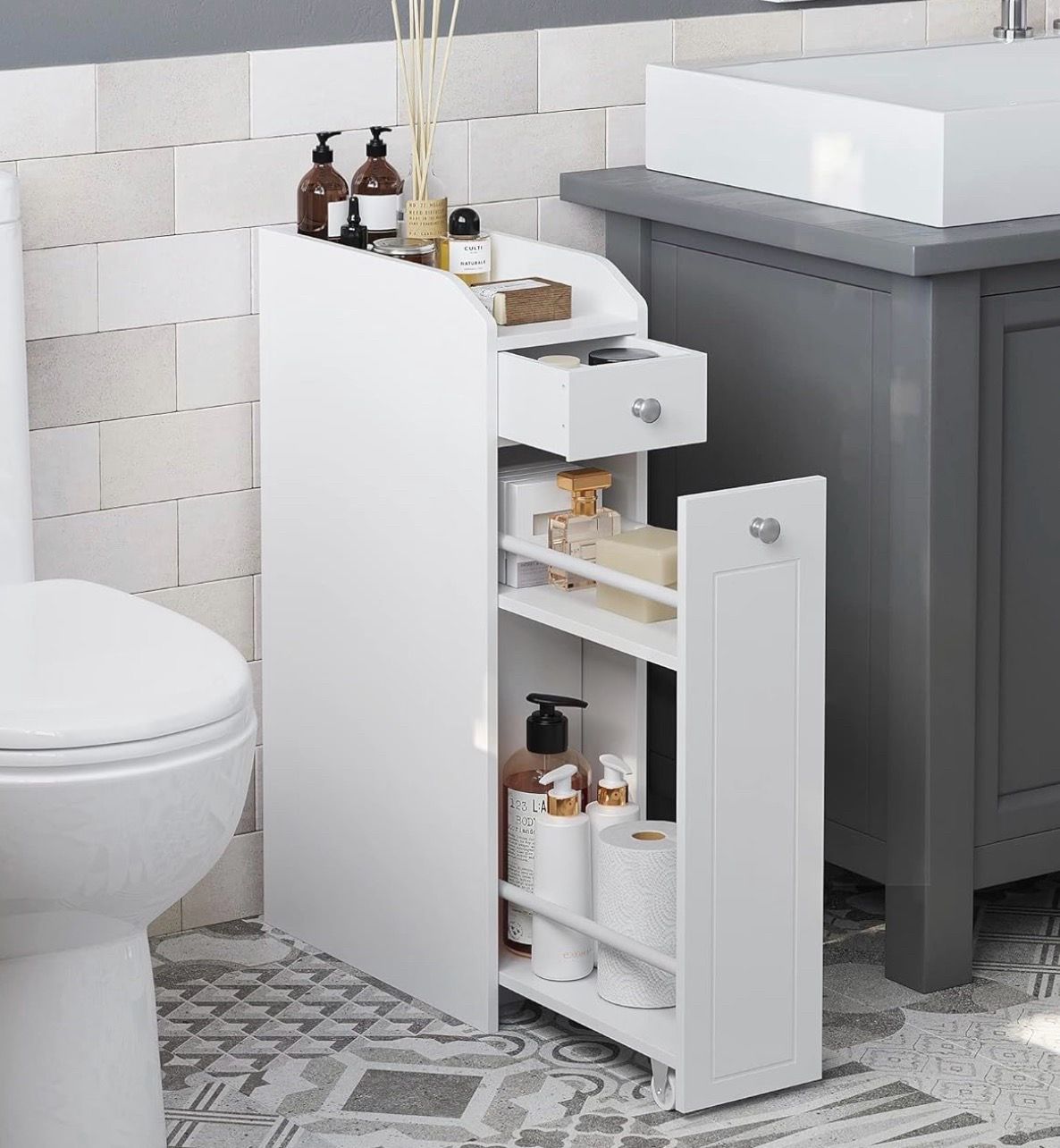 Bathroom cabinet