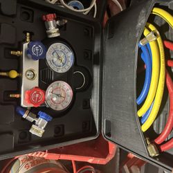 Vacuum Pump And Manifold Gauge