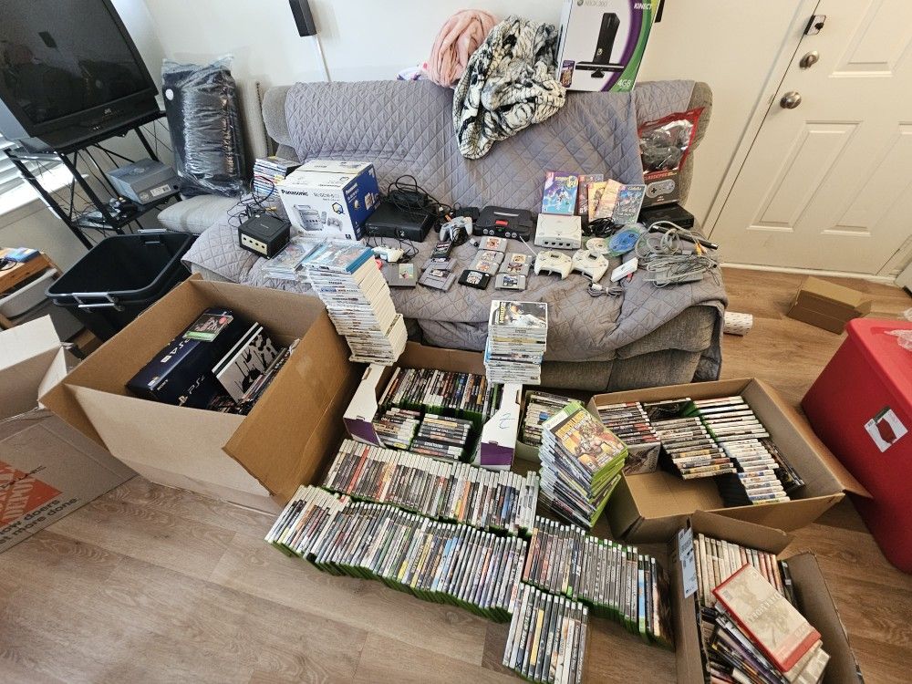 Selling My Entire Video Game Collecting READ DESCRIPTION