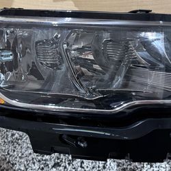 OEM | 2017-2021 Jeep Compass Halogen Headlight (Left&Right)