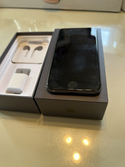 iPhone 8 In perfect Condition Hubby Used It only For A couple Of Years … Only One owner