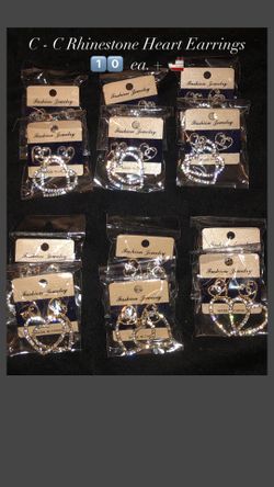 Gold Or Silver Rhinestone Heart Earrings 