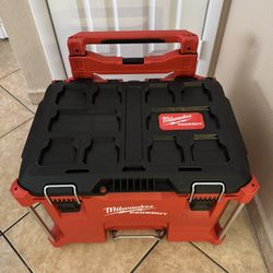 Milwaukee Rolling Packout